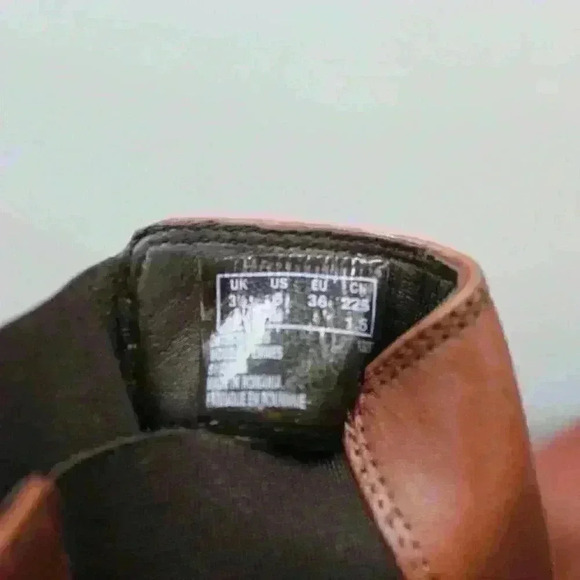 Clarks Mascarpone Bay Brown Leather Ankle Boots - Picture 10 of 12